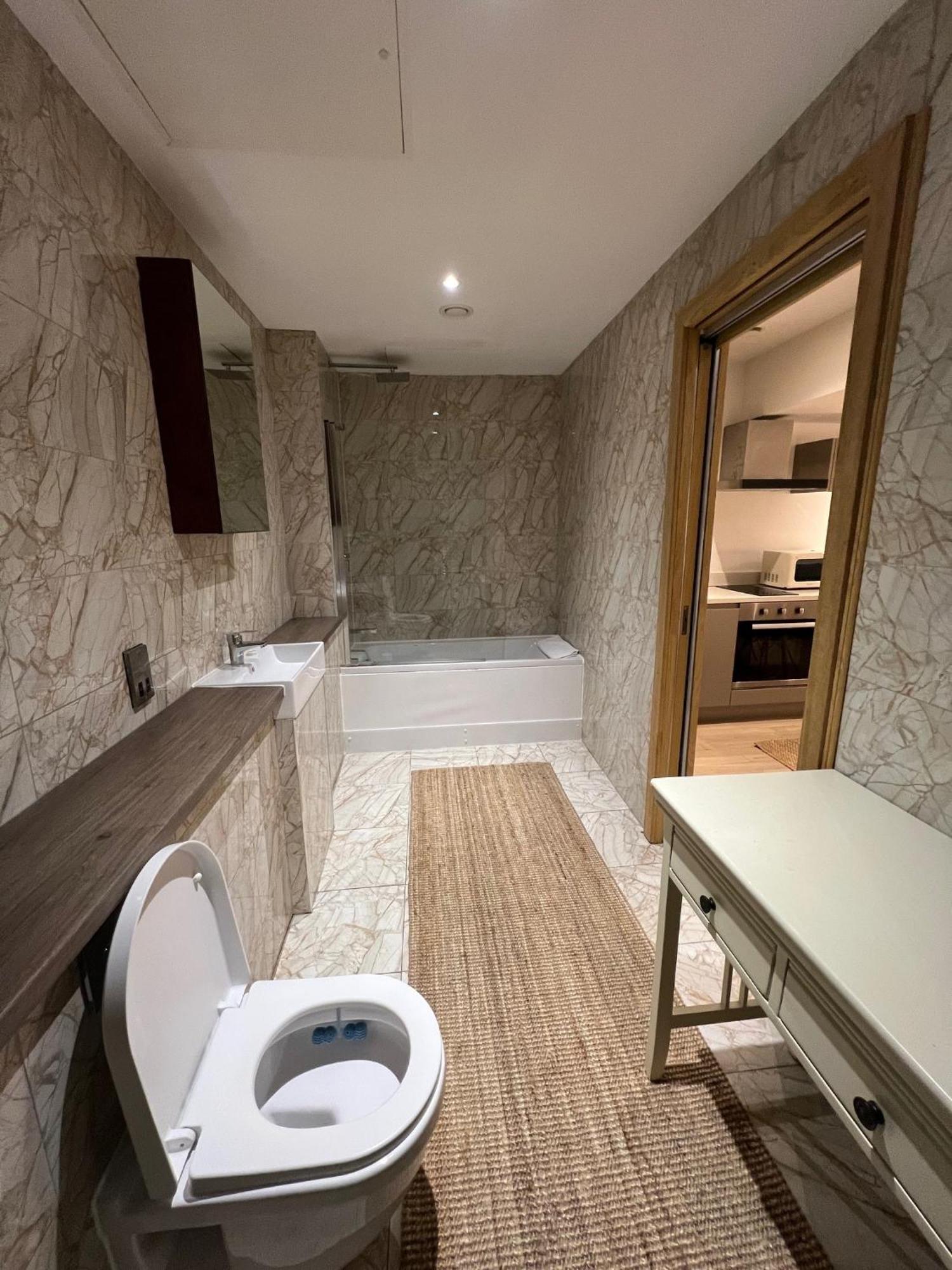 Beautiful City Centre Apartment Liverpool Extérieur photo